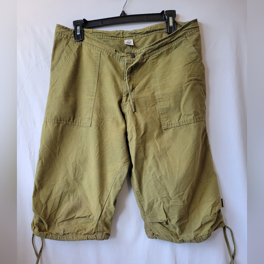 Vintage PRANA Olive Green Shorts - Size M L - 6 8 10